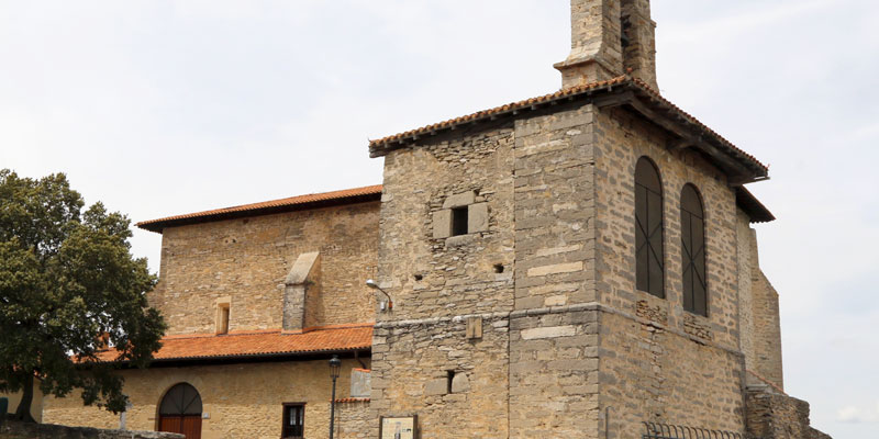 Parroquia de San Cristóbal en Víllodas